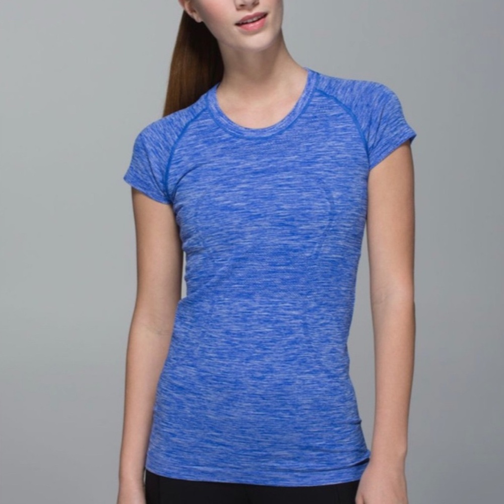 Lululemon Swiftly Tech Short Sleeve size 4 space dye heathered harbor blue